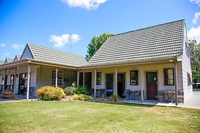 Bulls Motel & Holiday Park