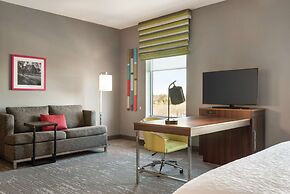 Hampton Inn Brooklyn Park