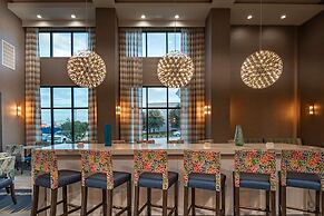 Hampton Inn & Suites Dallas/Plano Central