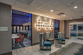 Hampton Inn & Suites Dallas/Plano Central