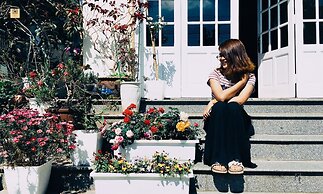 All Aboard Hostel & Cafe