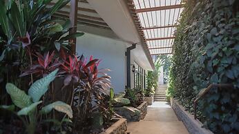 Royal Garden Hotel Boutique