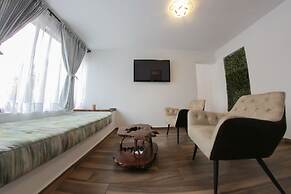 Royal Garden Hotel Boutique