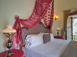 El Palacito Secreto