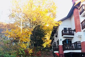 Hotel Shirakabako Sakaeen