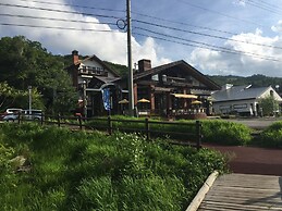 Hotel Shirakabako Sakaeen