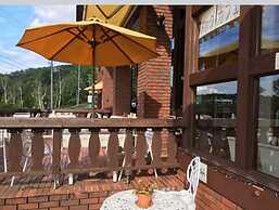 Hotel Shirakabako Sakaeen