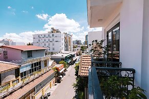 Gardenia Hue Hotel