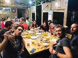 Green Hill Hostel & Homestay