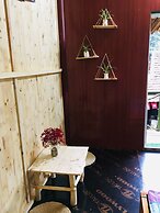 Green Hill Hostel & Homestay