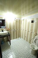 Green Hill Hostel & Homestay