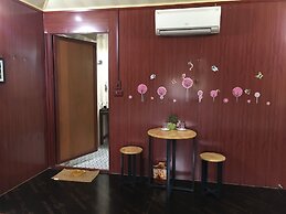 Green Hill Hostel & Homestay