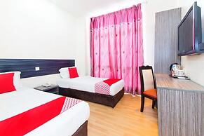 Super OYO 331 I Boutique Hotel