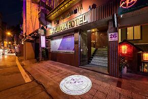 Azumaya Hotel Linh Lang