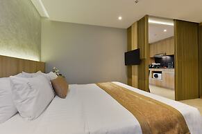 Aspira Tropical Residence Thong Lor