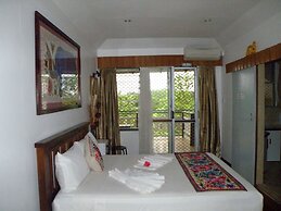 Tagimoucia House Hotel