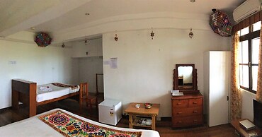 Tagimoucia House Hotel