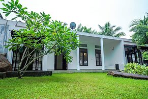 Meadow Villa - Galle