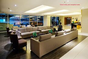 Breeze Residences Roxas Boulevard Manila