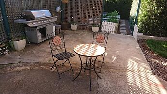 The Cottage on George Street