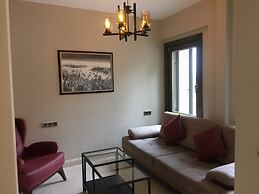 Leader Mansion Hotel & Suite