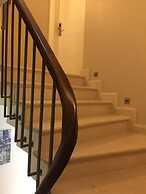 Leader Mansion Hotel & Suite