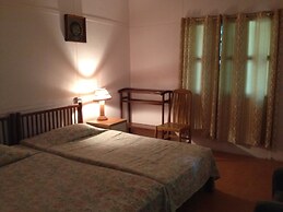Peacock Lodge