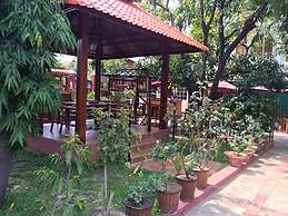 Peacock Lodge
