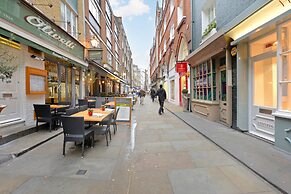 Superior St Christophers Place