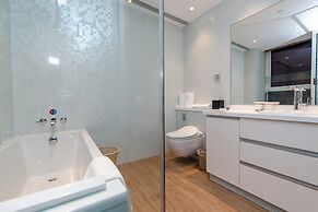 The Clouds Apartment