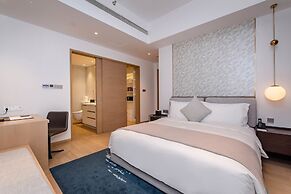 The Clouds Apartment