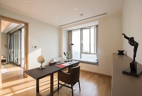 The Clouds Apartment