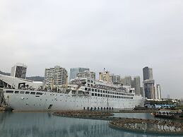 The Clouds Apartment