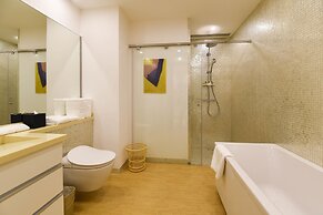 The Clouds Apartment