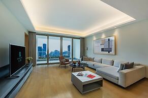 The Clouds Apartment