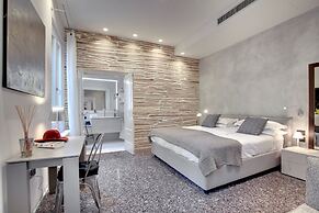 Stunning Modern Apartment in the Heart of Venice