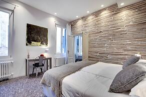 Stunning Modern Apartment in the Heart of Venice