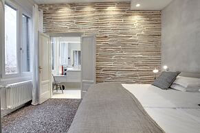 Stunning Modern Apartment in the Heart of Venice