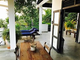 Lara's Place Unawatuna