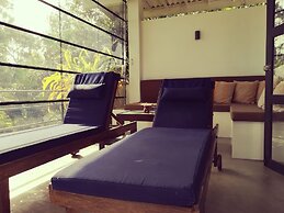 Lara's Place Unawatuna