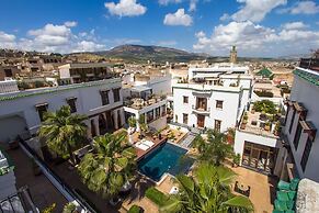 Riad Mayfez Suites & Spa
