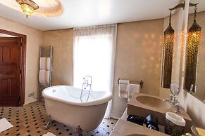 Riad Mayfez Suites & Spa