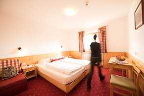 Mahlknechthuette Seiseralm