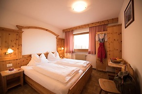 Mahlknechthuette Seiseralm