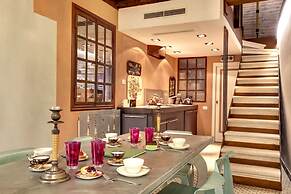 Venetian House With Terrace