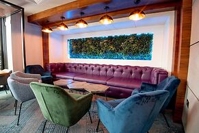 Roomzzz London Stratford