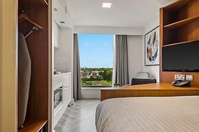 Roomzzz London Stratford