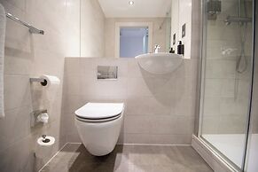 Roomzzz London Stratford