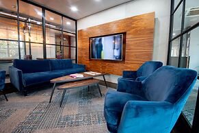 Roomzzz London Stratford