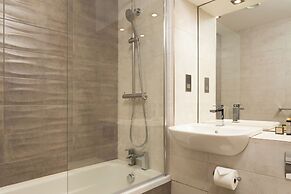 Roomzzz London Stratford